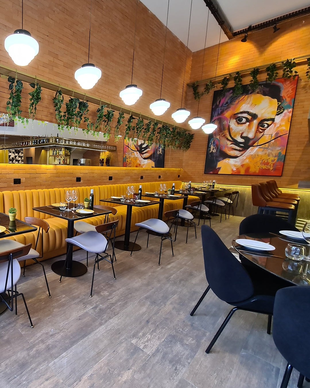 Paco Cocina y Bar - Restaurante Espanhol em Curitiba - Espaço Springfield